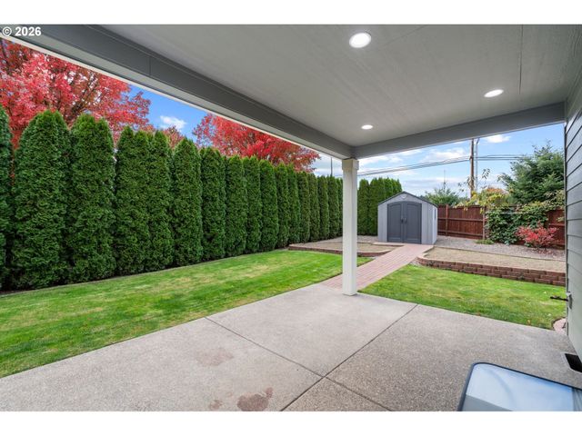 842 36TH Ave, Forest Grove, OR 97116