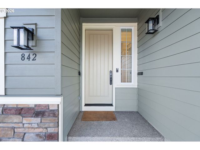 842 36TH Ave, Forest Grove, OR 97116