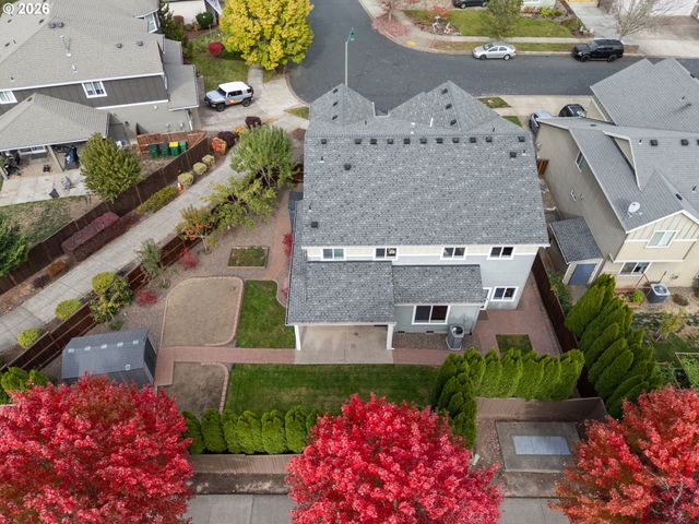 842 36TH Ave, Forest Grove, OR 97116