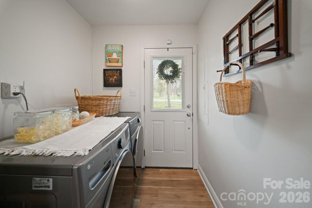 539 Caribou Road, Asheville, NC 28803