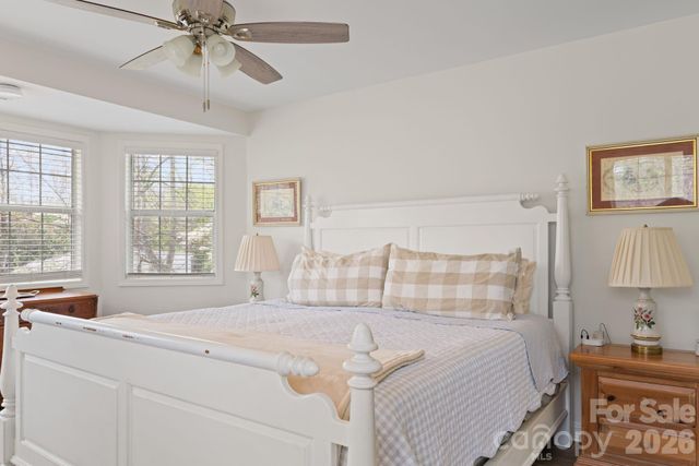 539 Caribou Road, Asheville, NC 28803