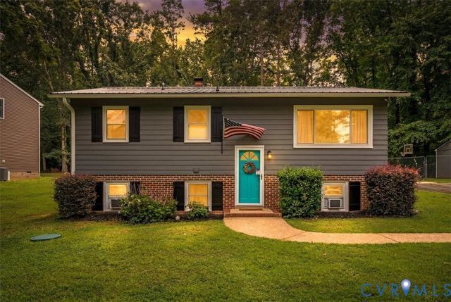2435 Ocala Dr, Powhatan, VA 23139