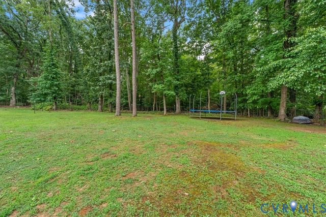 2435 Ocala Dr, Powhatan, VA 23139