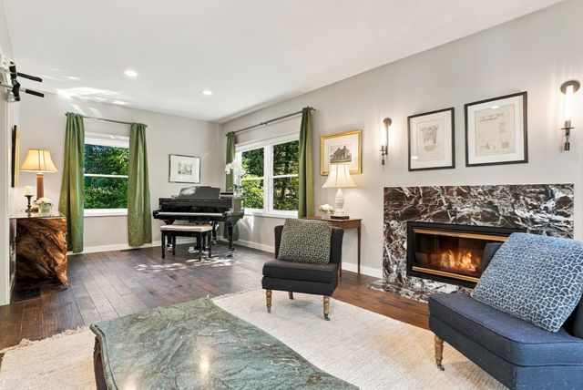 6 Peter Porcaro Drive, Hopkinton, MA 01748