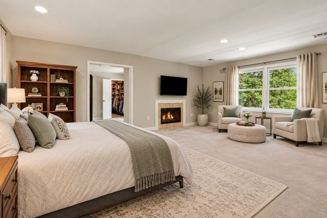 6 Peter Porcaro Drive, Hopkinton, MA 01748