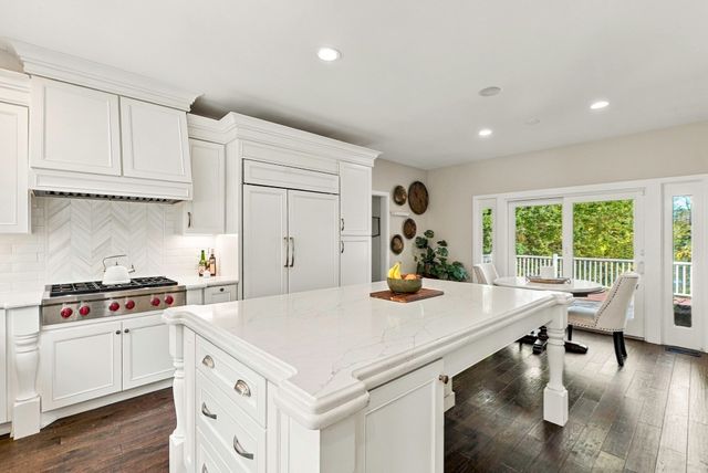6 Peter Porcaro Drive, Hopkinton, MA 01748