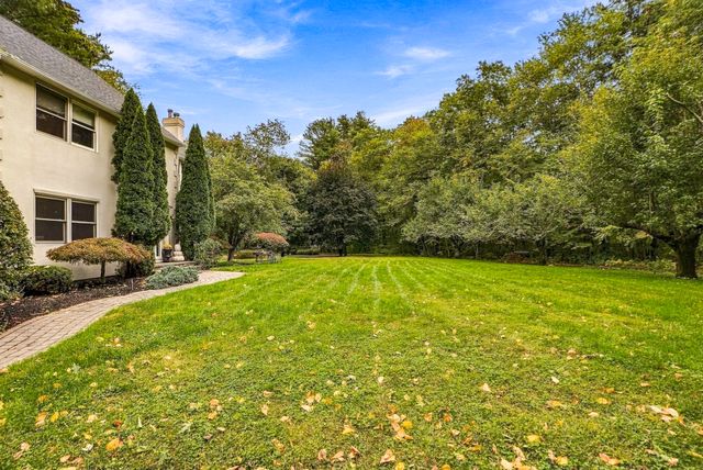 6 Peter Porcaro Drive, Hopkinton, MA 01748