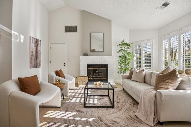 1522 Fujiko Drive, San Jose, CA 95131