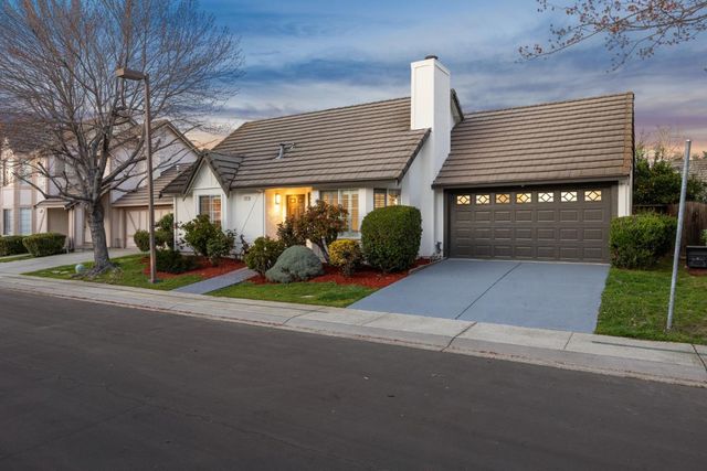 1522 Fujiko Drive, San Jose, CA 95131