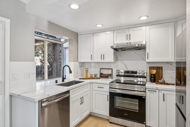 1522 Fujiko Drive, San Jose, CA 95131