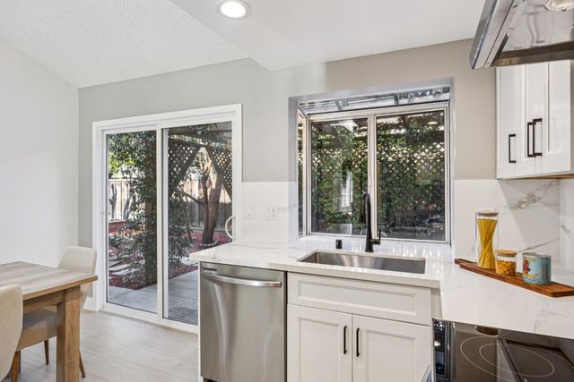 1522 Fujiko Drive, San Jose, CA 95131