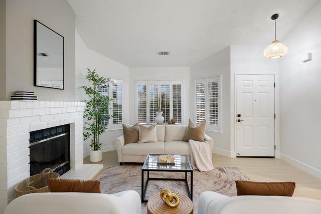 1522 Fujiko Drive, San Jose, CA 95131