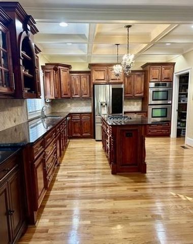 1442 Swiftwater Circle, Mcdonough, GA 30252