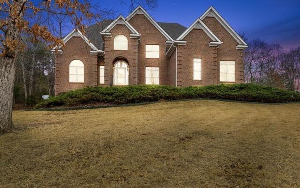 1442 Swiftwater Circle, Mcdonough, GA 30252