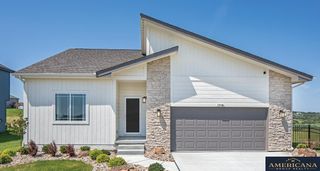 8010 N 113 Street, Omaha, NE 68142