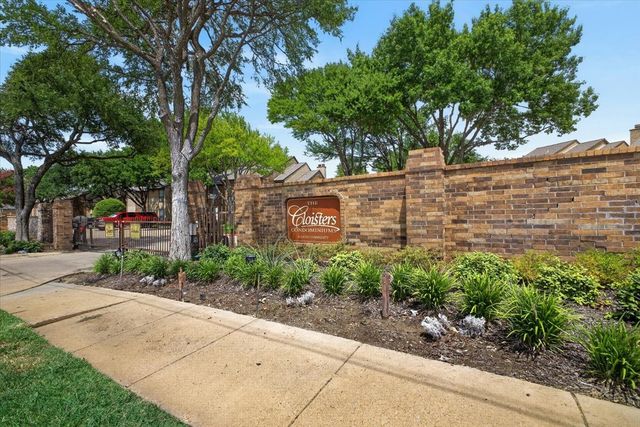 1908 Cloisters Drive 511, Arlington, TX 76011