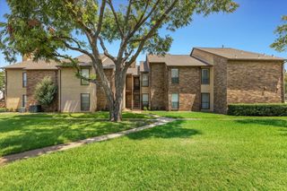 1908 Cloisters Drive 511, Arlington, TX 76011