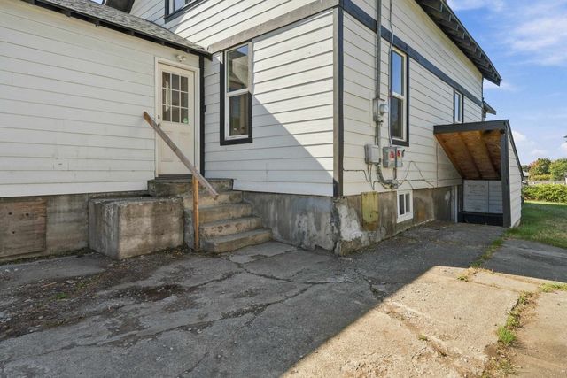 3918 N Maple St, Spokane, WA 99205