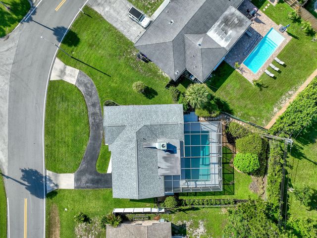 9715 Dahlia Avenue, Palm Beach Gardens, FL 33410