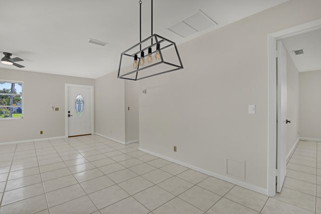 9715 Dahlia Avenue, Palm Beach Gardens, FL 33410