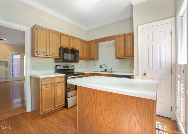 5018 Dunwoody Trail, Raleigh, NC 27606