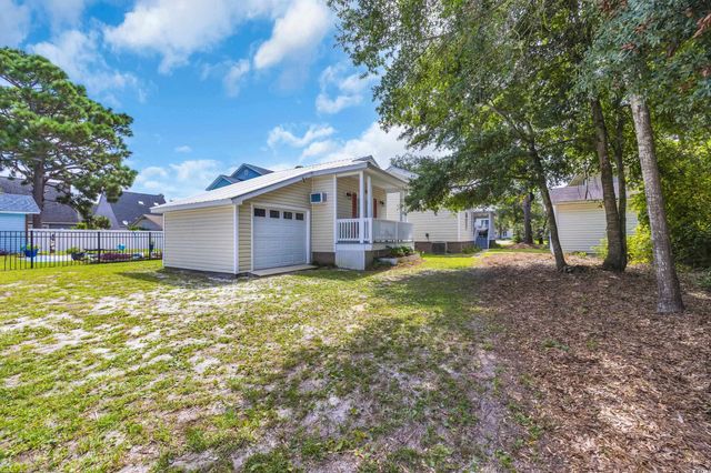 1612 Edge Dr., North Myrtle Beach, SC 29582