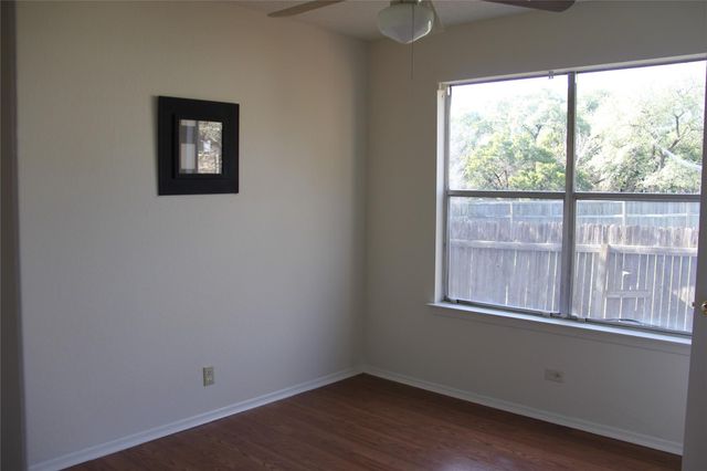 11611 Rustic Rock DR B, Austin, TX 78750