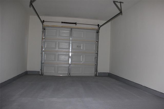 11611 Rustic Rock DR B, Austin, TX 78750