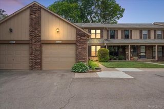 31609 Green Meadow Lane 139, Warren, MI 48093