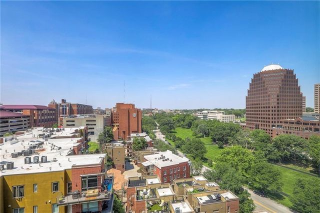 4545 Wornall Road 1009, Kansas City, MO 64111