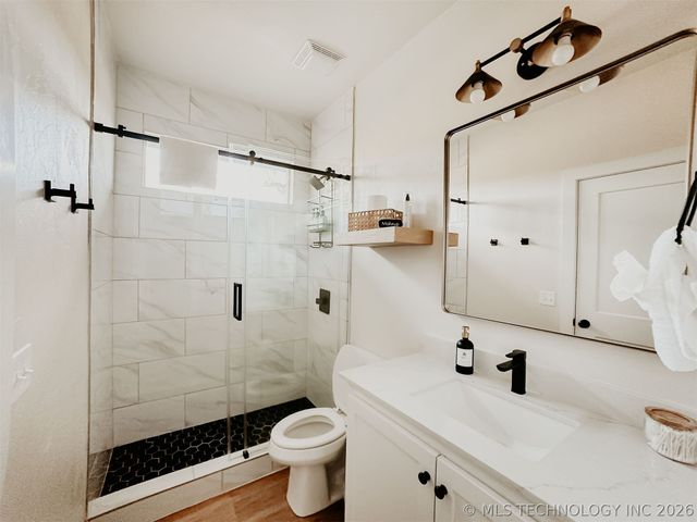 118900 S 4213 Road, Eufaula, OK 74136