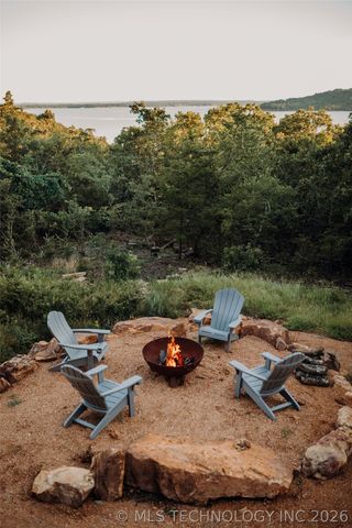 118900 S 4213 Road, Eufaula, OK 74136