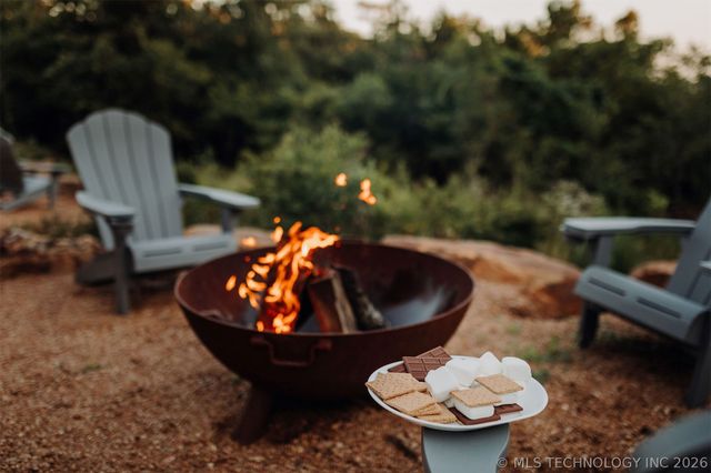 118900 S 4213 Road, Eufaula, OK 74136