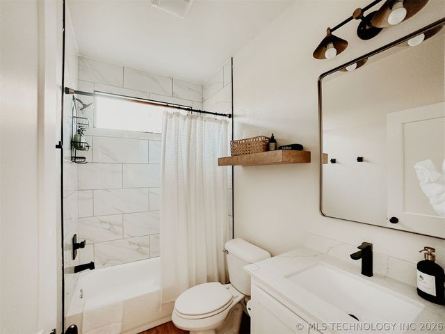 118900 S 4213 Road, Eufaula, OK 74136