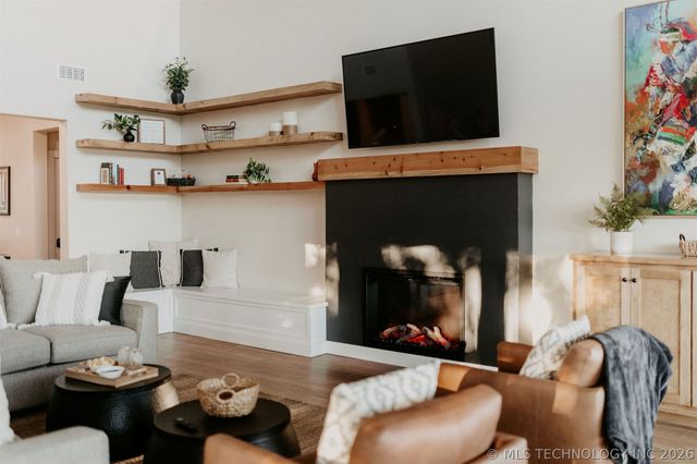 118900 S 4213 Road, Eufaula, OK 74136