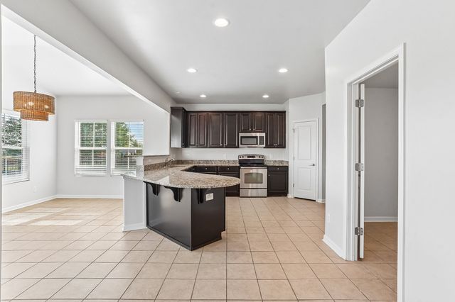 1713 Muirwood Blvd, Murfreesboro, TN 37128