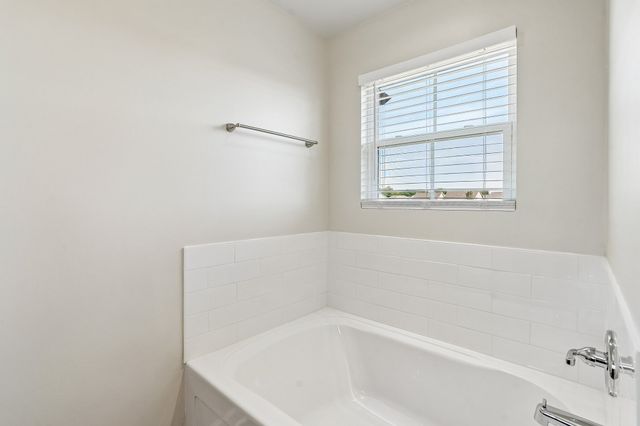 1713 Muirwood Blvd, Murfreesboro, TN 37128