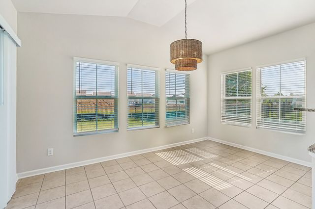 1713 Muirwood Blvd, Murfreesboro, TN 37128