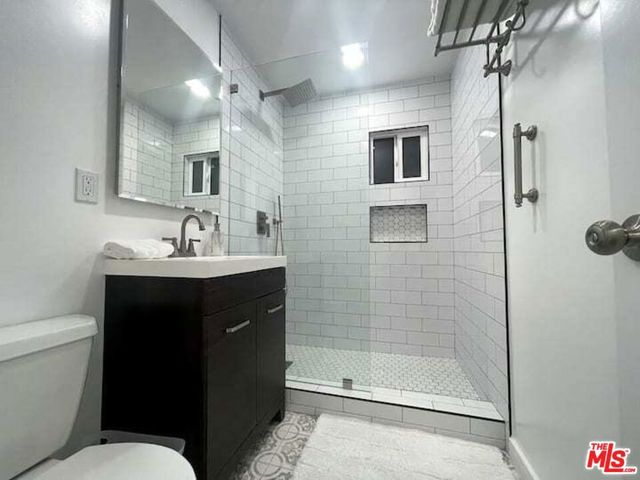 12463 Walsh Avenue, Los Angeles, CA 90066