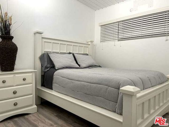 12463 Walsh Avenue, Los Angeles, CA 90066