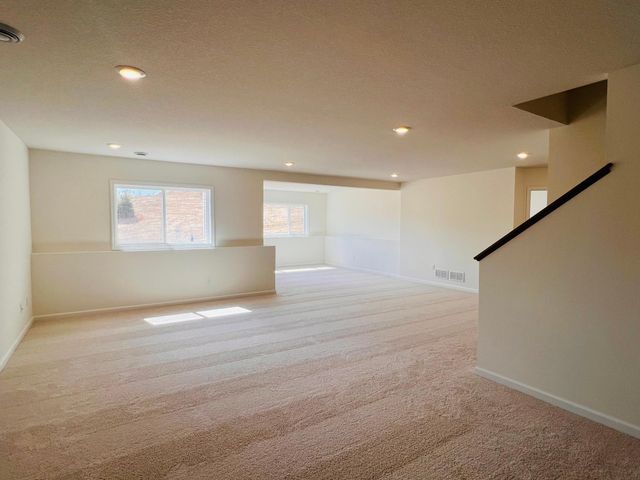 15001 146th Court N, Dayton, MN 55327