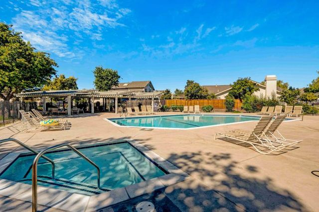2350 Bayo Claros Circle, Morgan Hill, CA 95037