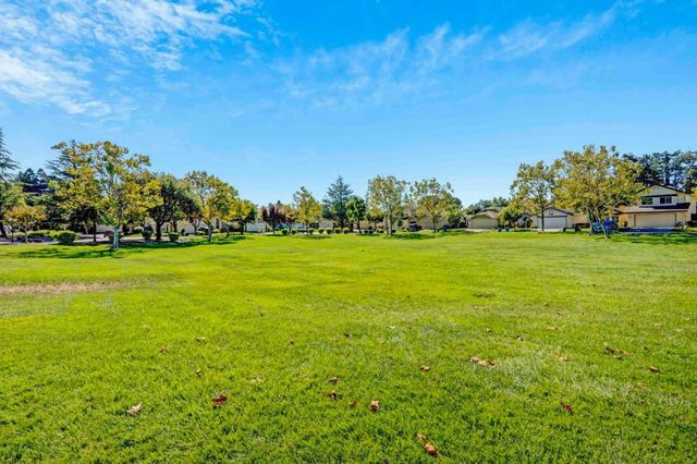 2350 Bayo Claros Circle, Morgan Hill, CA 95037