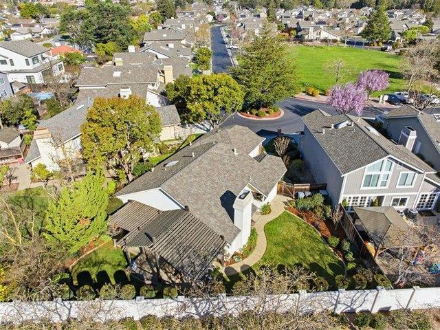 2350 Bayo Claros Circle, Morgan Hill, CA 95037