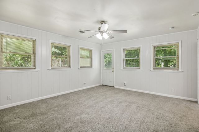 683 Brewer Dr, Nashville, TN 37211
