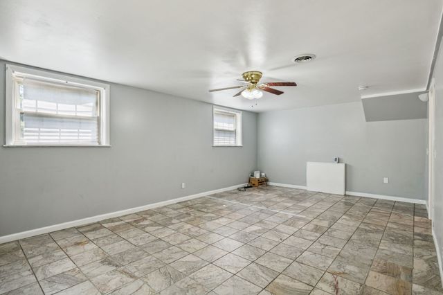 683 Brewer Dr, Nashville, TN 37211