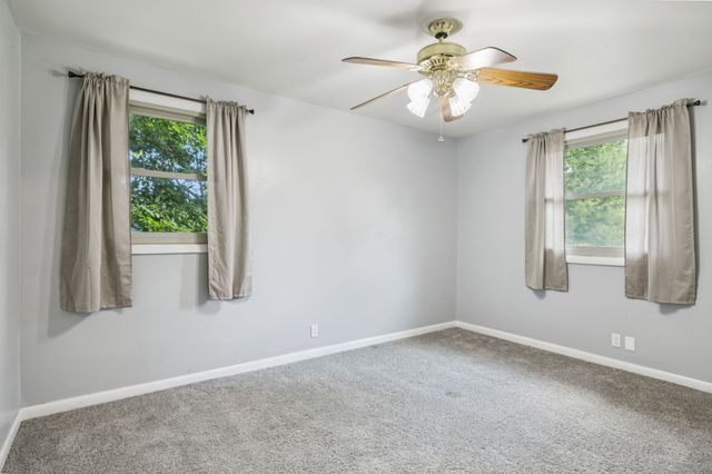 683 Brewer Dr, Nashville, TN 37211