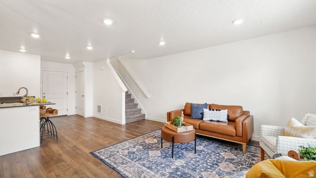 274 N PORTSIDE LN, Saratoga Springs, UT 84045