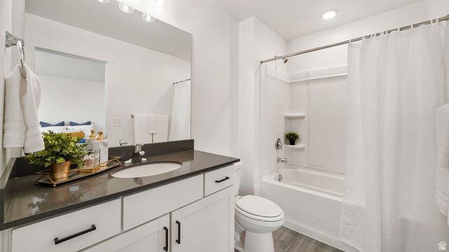 274 N PORTSIDE LN, Saratoga Springs, UT 84045