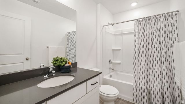 274 N PORTSIDE LN, Saratoga Springs, UT 84045